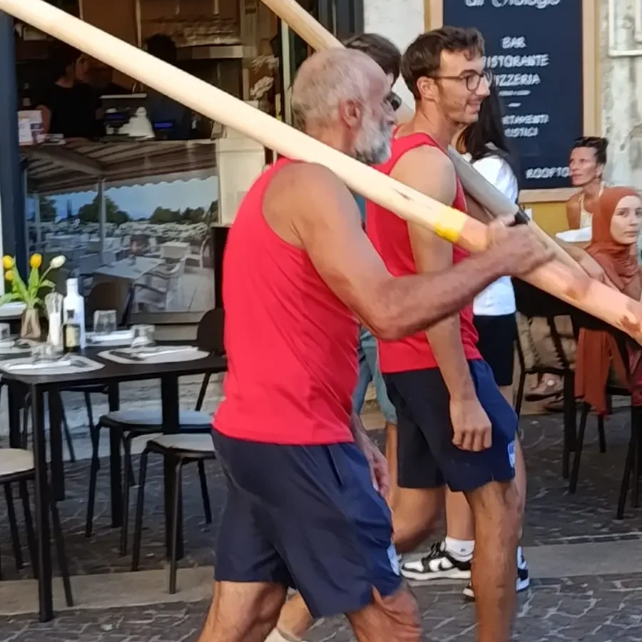 Equipaggi in sfilata al Palio delle Mura di Peschiera 2026
