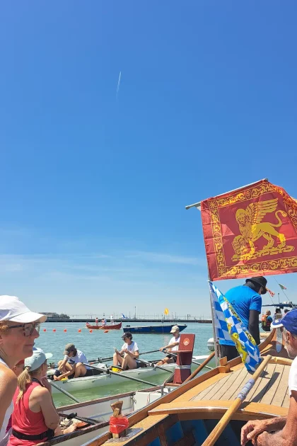 Equipaggio in Caorlina alla 50° Vogalonga