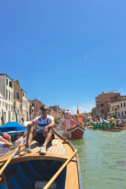 Equipaggio in Caorlina alla 50° Vogalonga