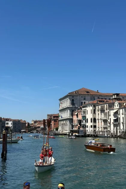 Barca da palio alla 50° Vogalonga